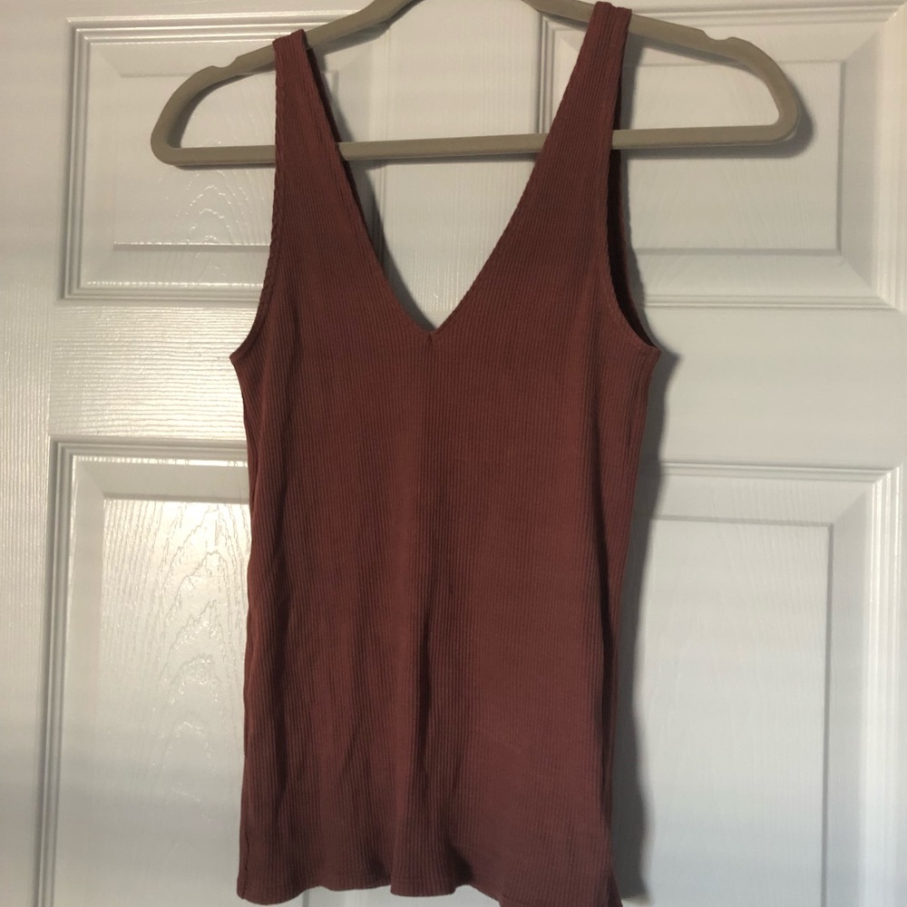 Express One Eleven Ribbed Tank Top - Picture 2 of 3